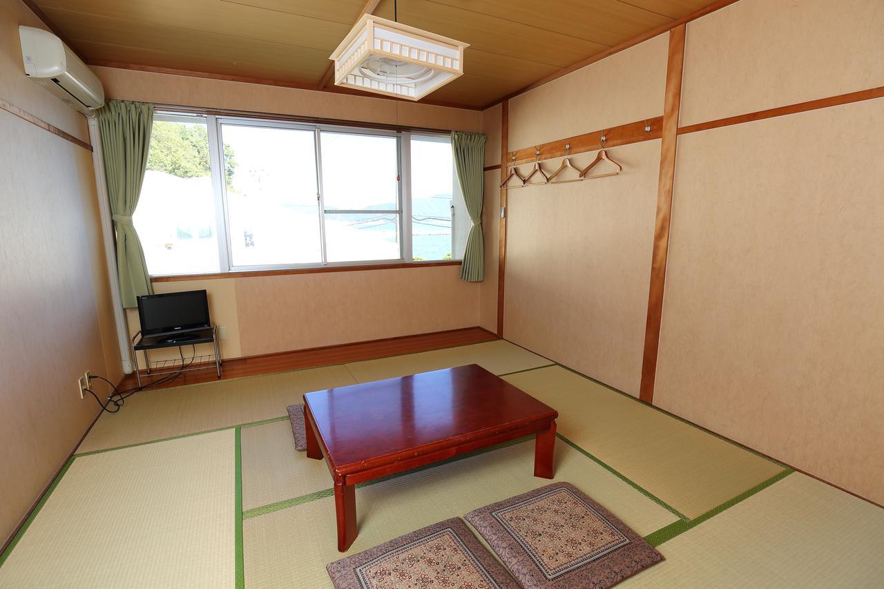 Shodoshima Olive Youth Hostel Extérieur photo